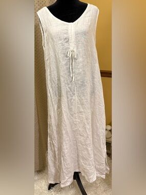 Francesca Bettini White 100% Linen Sleeveless Maxi Dress